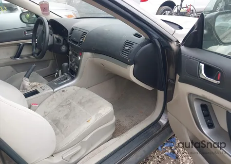 2008 Subaru Outback 2.5I/2.5I L.l. Bean Edition из США, поврежденный, VIN 4S4BP61C687349002